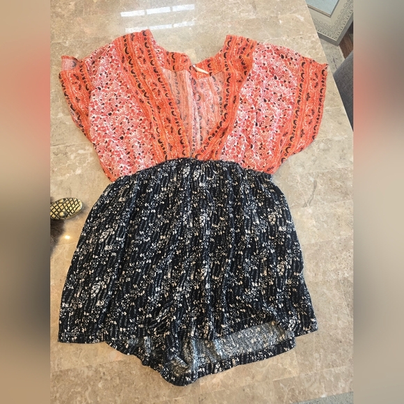 Free People Arizona Orange & Black Romper with Pockets Size Medium - Picture 2 of 2